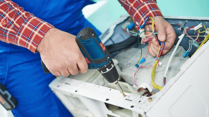 Kağıthane ECA ECA çamaşır makinesi kart tamiri – Su almama arızası orijinal parça ile giderildi. - Teknik servis örneği